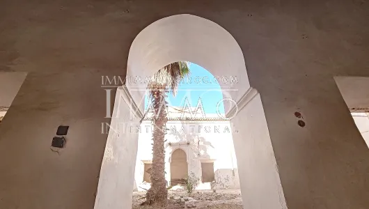ryad Marocain de prestige Marrakech moins de 10 minutes de la place Kasbah