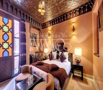Riad à vendre Marocain luxe Marrakech moins de 10 minutes de la place