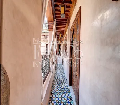 Riad à vendre Marocain haut de gamme Marrakech moins de 10 minutes de la place