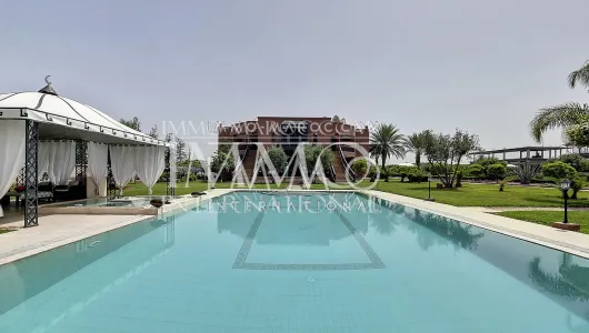 Vente villa Marocain épuré luxe Marrakech Extérieur Route Ourika