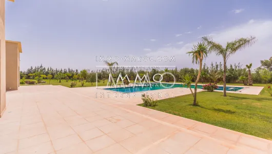 Villa à louer Contemporain Marrakech Extérieur Route Ouarzazate