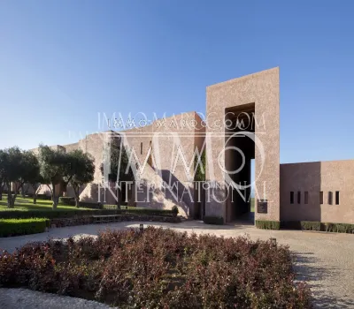 Vente maison Marocain épuré prestige a vendre Marrakech Extérieur Route Amizmiz