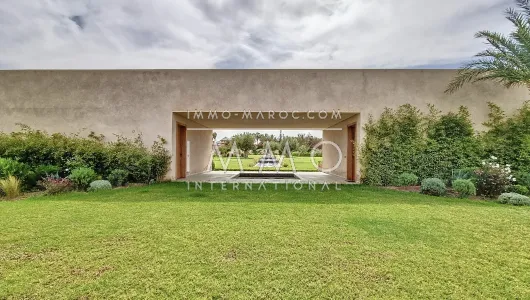 villa achat Marocain épuré haut de gamme Marrakech Extérieur Route Amizmiz