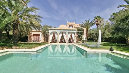 villa achat Marocain épuré immobilier de luxe marrakech Marrakech Golfs Amelkis