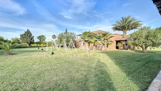 villa vente Marocain épuré de prestige Marrakech Extérieur Route Ouarzazate