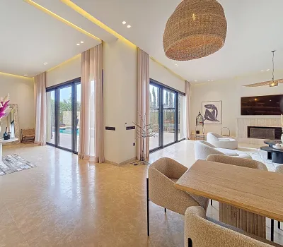 Villa à vendre Moderne Marrakech Extérieur Route Amizmiz