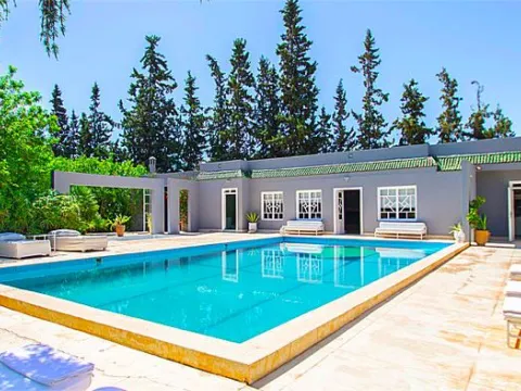 Villa à louer Contemporain Marrakech Extérieur Route Ourika