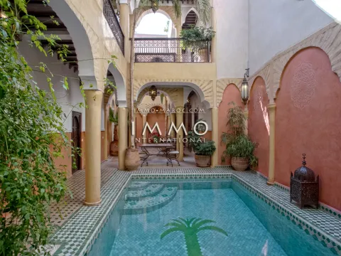 ryad immobilier luxe à vendre marrakech Maison d'hôtes Marrakech Place Jamaa El Fna Dabachi